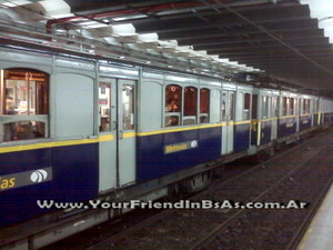 private-tour-guide-buenos-aires-old-subway-A-line
