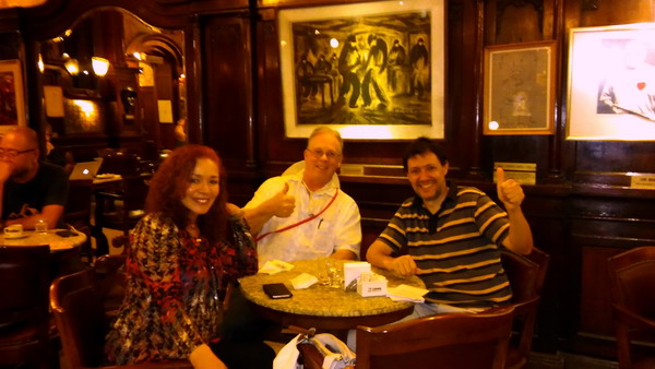 Buenos Aires private tour guide with the Milnes at Tortoni Cafe